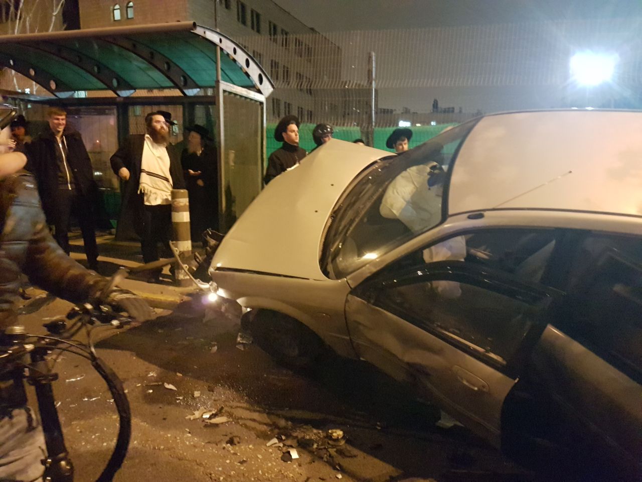 עמודי הפיגועים מנעו תאונה קשה. תיעוד