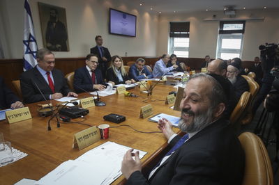 בצל המשבר: כך נראתה ישיבת הממשלה