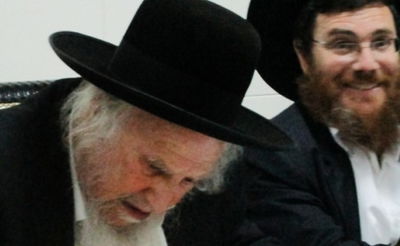 פטרוף (מימין) והגר"ש אוירבך. ארכיון