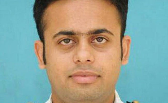 הבעיה הכי קשה של ההודי הזה היא השם שלו