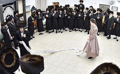 הריקוד של החתן והכלה