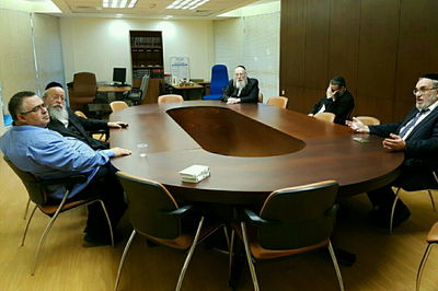 מאחורי הקלעים: כך נמנע משבר פוליטי ביהדות התורה