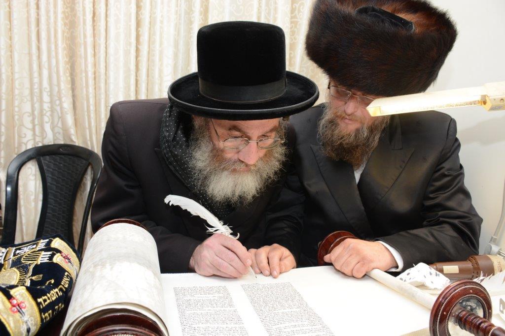 מעמד הכנסת ספר תורה לבית המדרש "תפארת יצחק" ספינקא בבני ברק