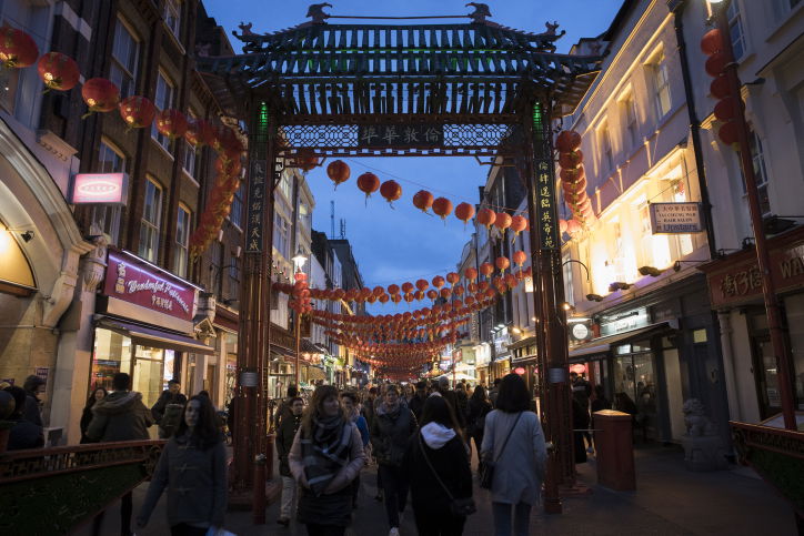 סיור בלונדון האפרורית דרך עדשת המצלמה