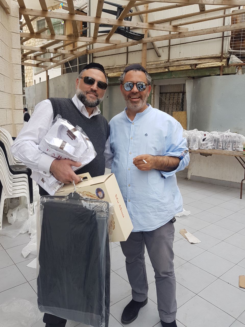 מסורת הצדיק: חלוקת הענק של קמחא דפסחא