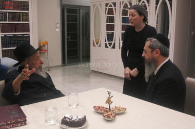 הגר"ש בעדני הגיע לבקר בביתו של הגר"מ יוסף