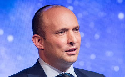 השר בנט חושף: מה החזיר אותי ואת משפחתי בתשובה?