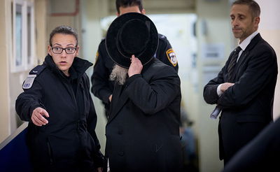 אחד העצורים בפרשה. ארכיון