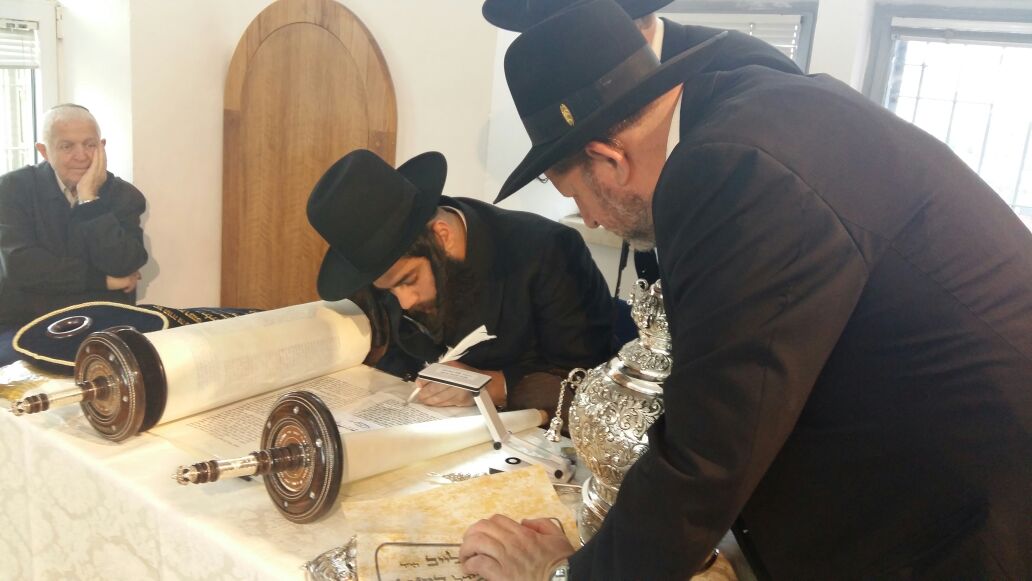 משחרורו של מחבל ועד הכנסת ס"ת לישיבת תורה בתפארתה