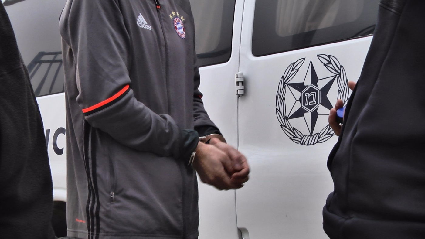 תפס שודד על חם וספג איומים וירי לחנותו