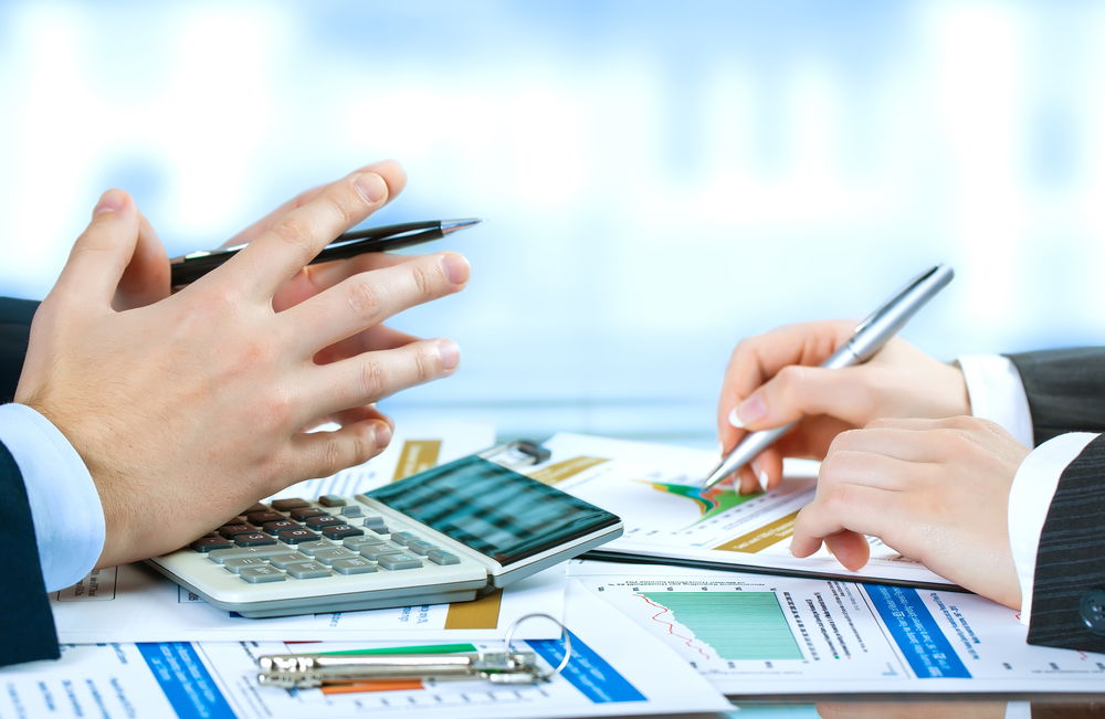 הלקוח התחייב לשלם דמי תיווך לחברת ההשקעות? אילוסטרציה