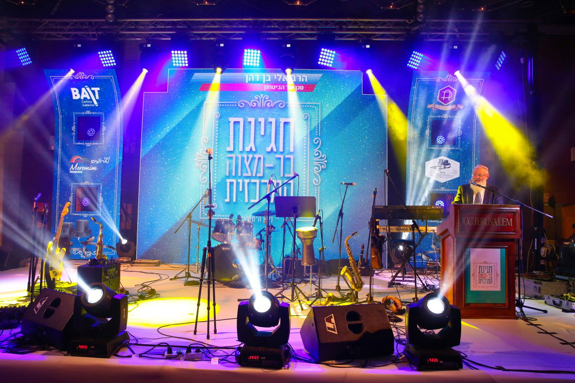 מעמד קידוש ה': כשחב"ד איחדה לערב אחד בין הקואליציה והאופוזיציה