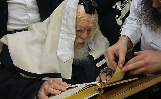 מרן הגר"ח בעת הסיום, הבוקר