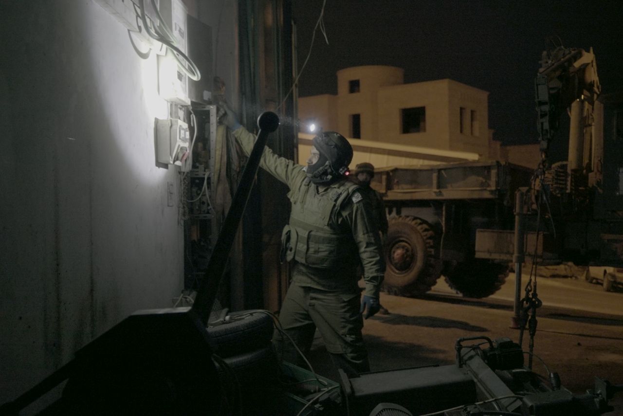 צה"ל תפס אנדרטה לזכר מחבלת בחברון