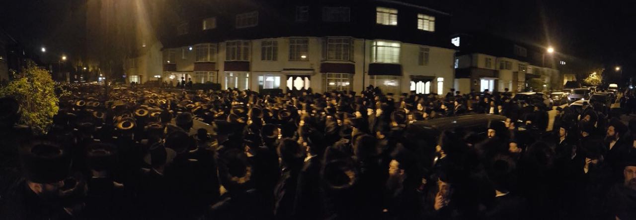 תיעוד: מסע הלווית בנו של הנגיד החסידי