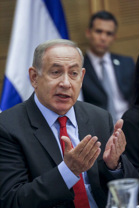 לאה גולדין בכתה: "בני כבר לא גיבור" - והשליכה כוס מים