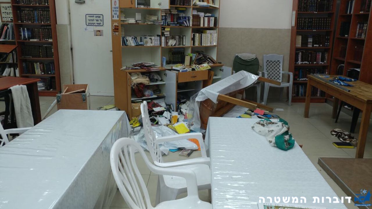 הפוגרום בבית הכנסת