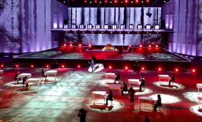 מתוך החזרות