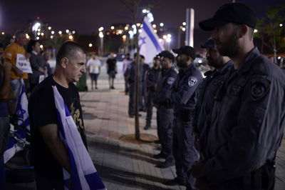 עימותים בטקס זיכרון ישראלי-פלסטיני. צפו