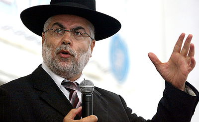 'עצמאות' ב'כיכר': שיעורו של הרב שלמה בניזרי •  צפו