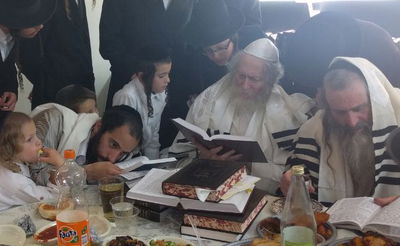 הרב ברלנד בשמחה