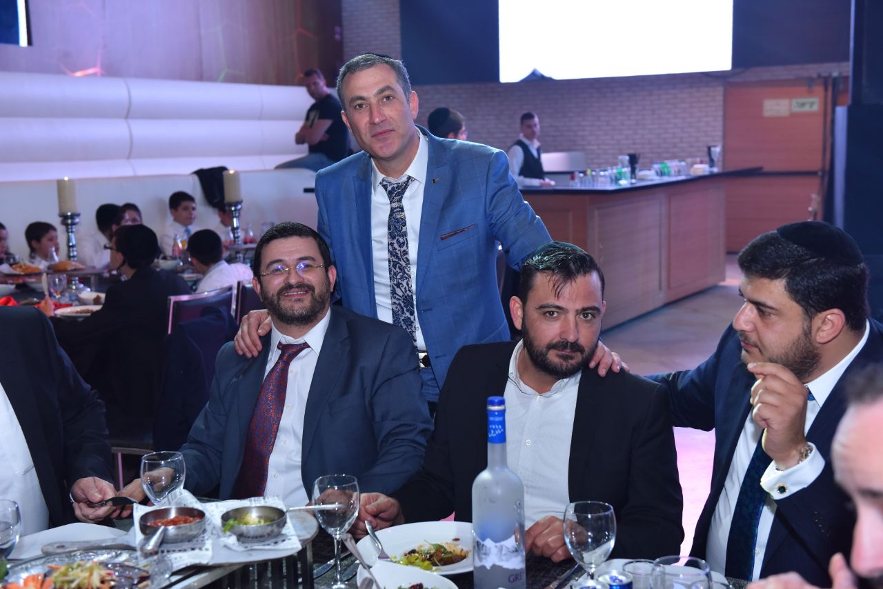 בר מצווה לבנו של ר' רפי אילוז • צפו בגלריה