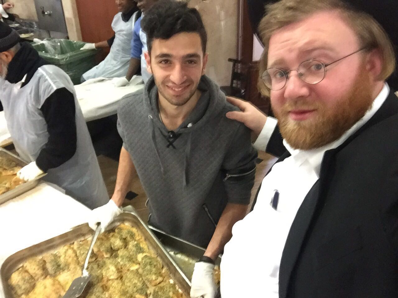 אחד התלמידים בישיבה עם גד ז"ל