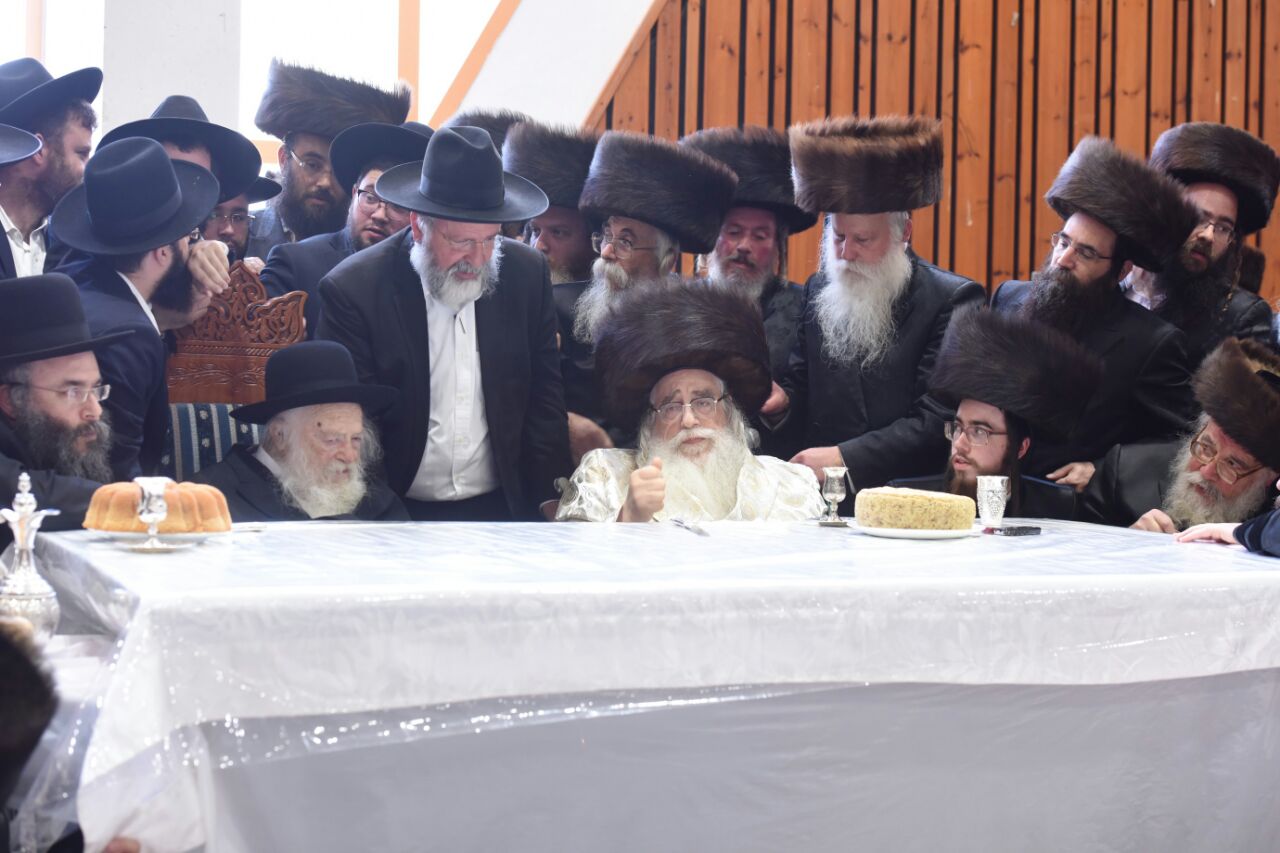 הגר"ח קנייבסקי בביקור נדיר במוסדות התורה בנתניה