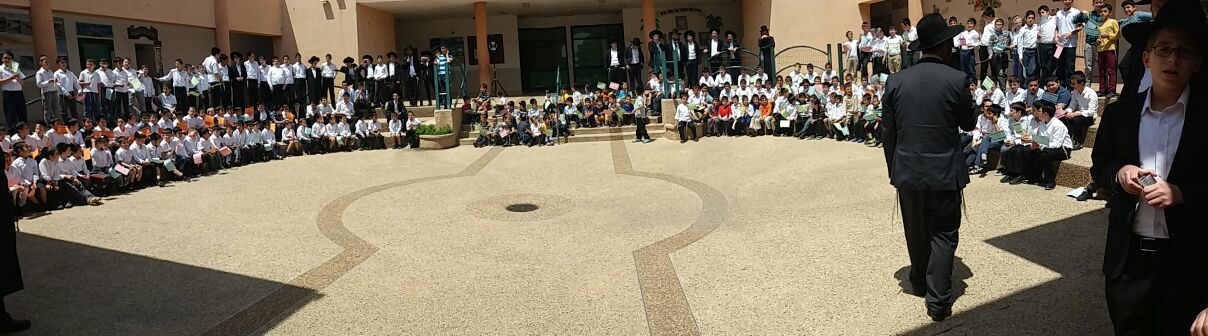 הגר"ח קנייבסקי בביקור נדיר במוסדות התורה בנתניה