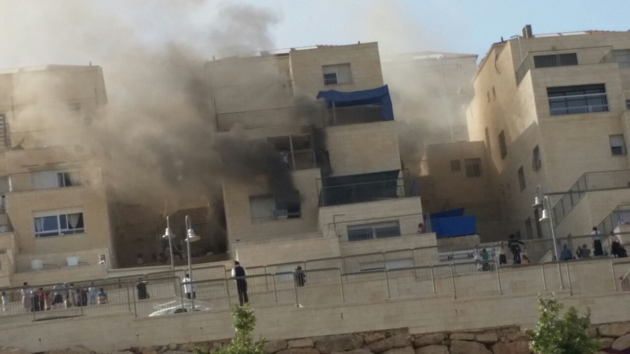 נס בביתר: הילד קפץ מהלהבות - אל המזרנים