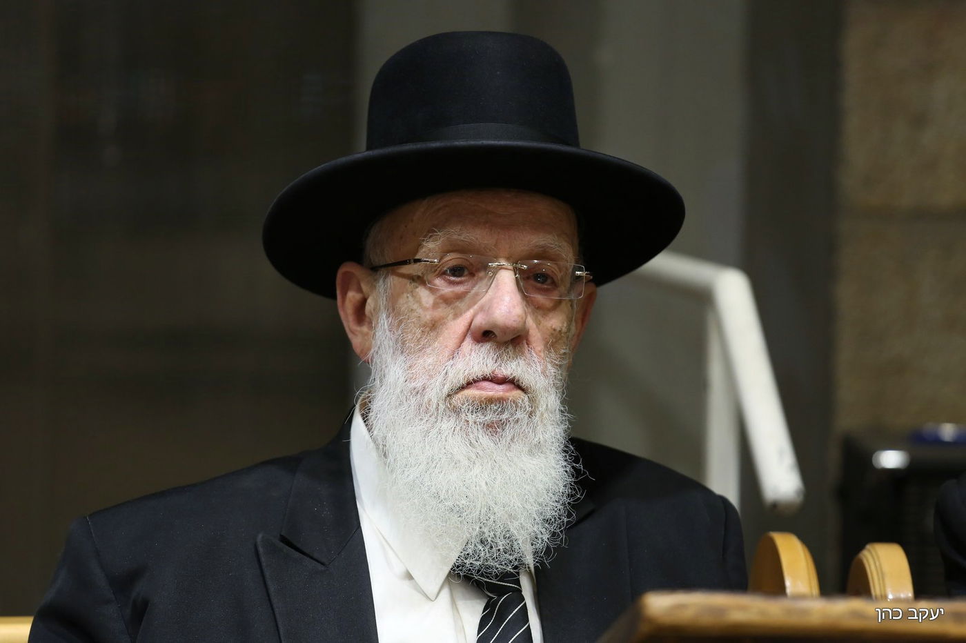 ראש הישיבה חכם שלום כהן ספד לרעייתו ובכה • צפו