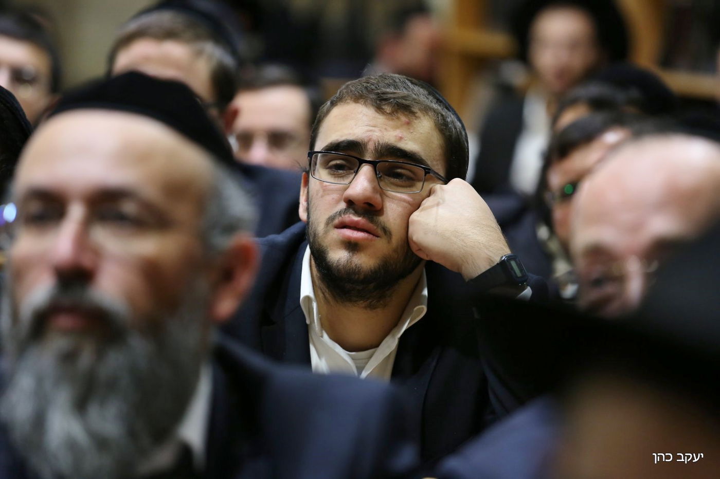 ראש הישיבה חכם שלום כהן ספד לרעייתו ובכה • צפו