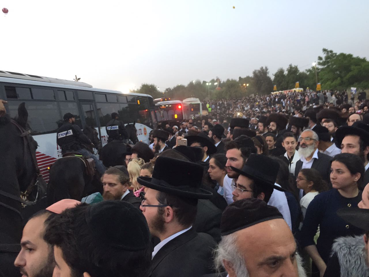 הקריסה בחניונים