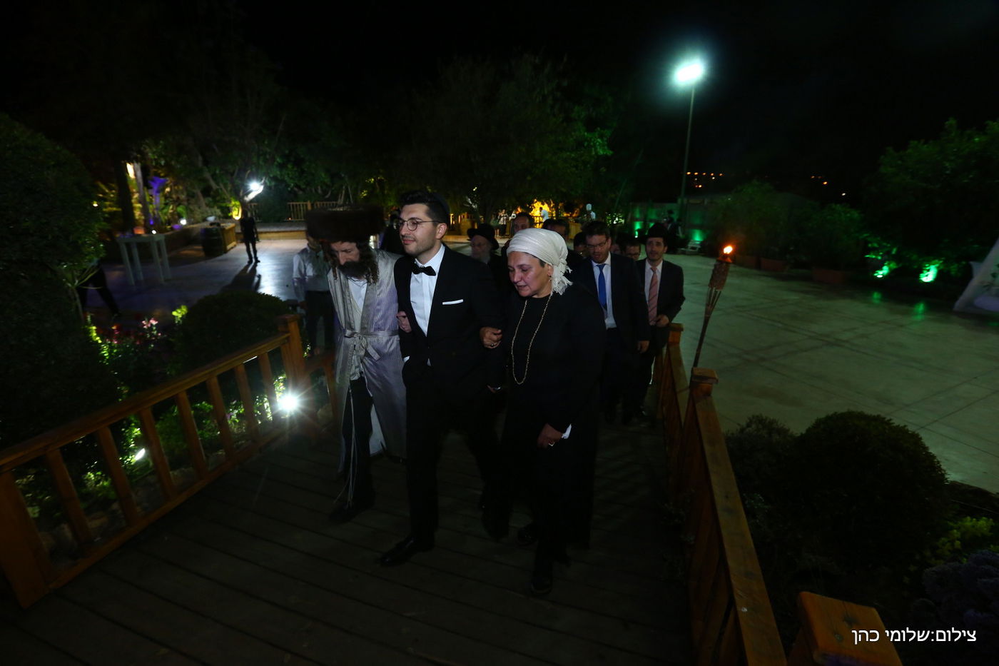 יועץ התקשורת ארי גלהר התחתן - כולם התייצבו • גלריה