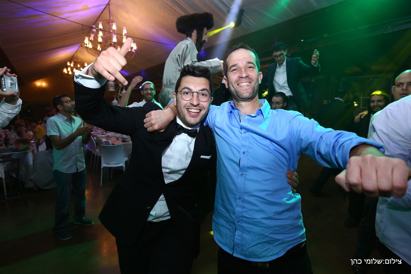 יועץ התקשורת ארי גלהר התחתן - כולם התייצבו • גלריה