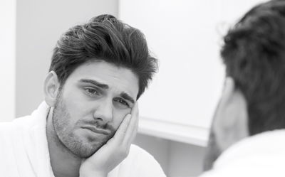 כמה זמן אתם מכירים - אתה ועצמך?