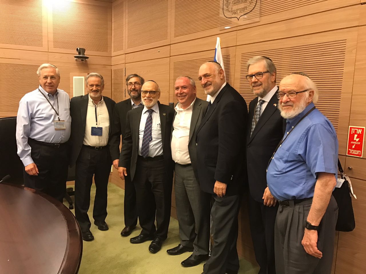 שדולה למען הר הזיתים בראשות ח"כ בן צור