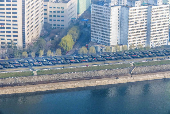 הצלם הישראלי משה שי מציג: ביקור מצולם במדינה המסוגרת צפון קוריאה