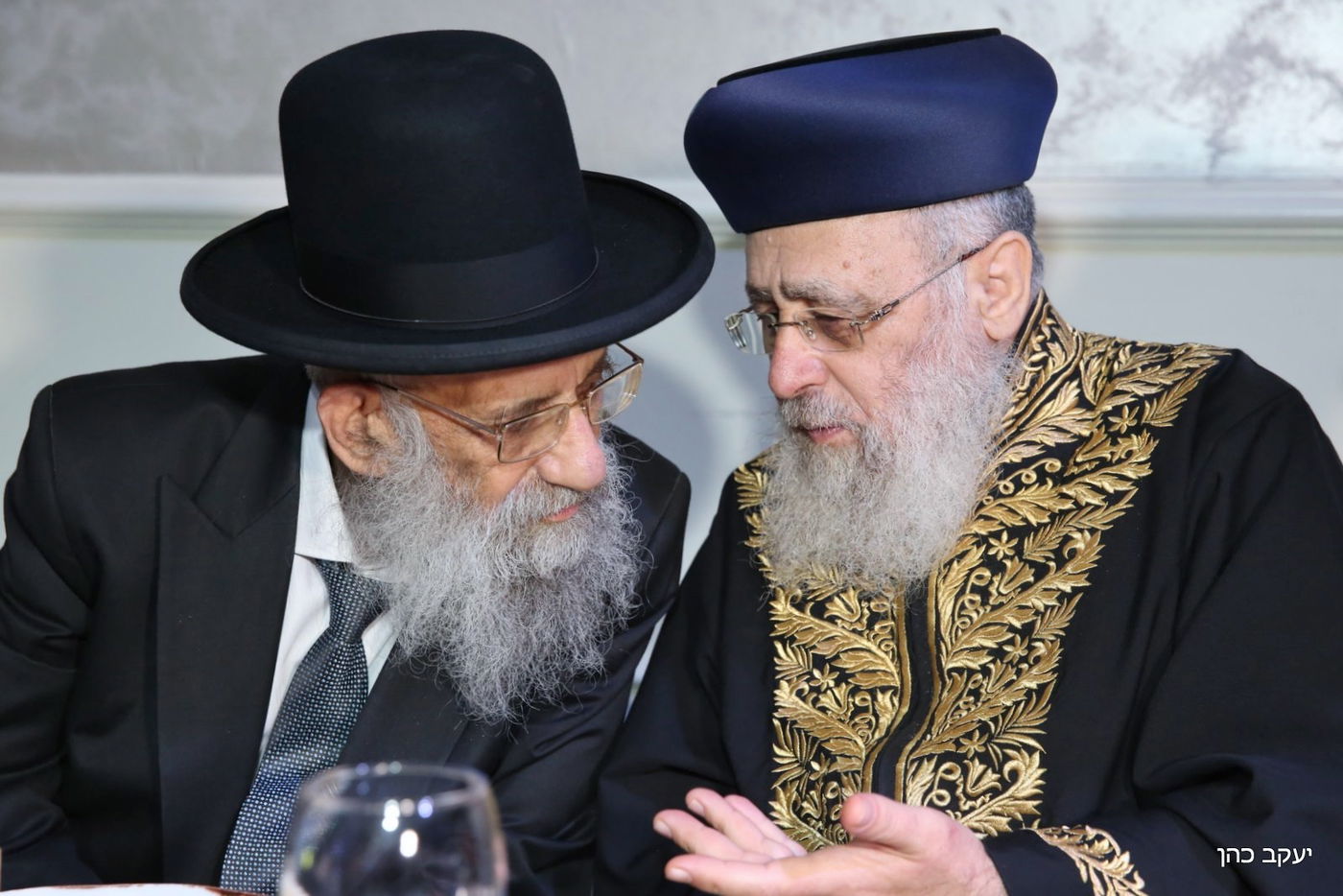 מקורבו של הראשל"צ בירמץ את בנו, כולם התייצבו