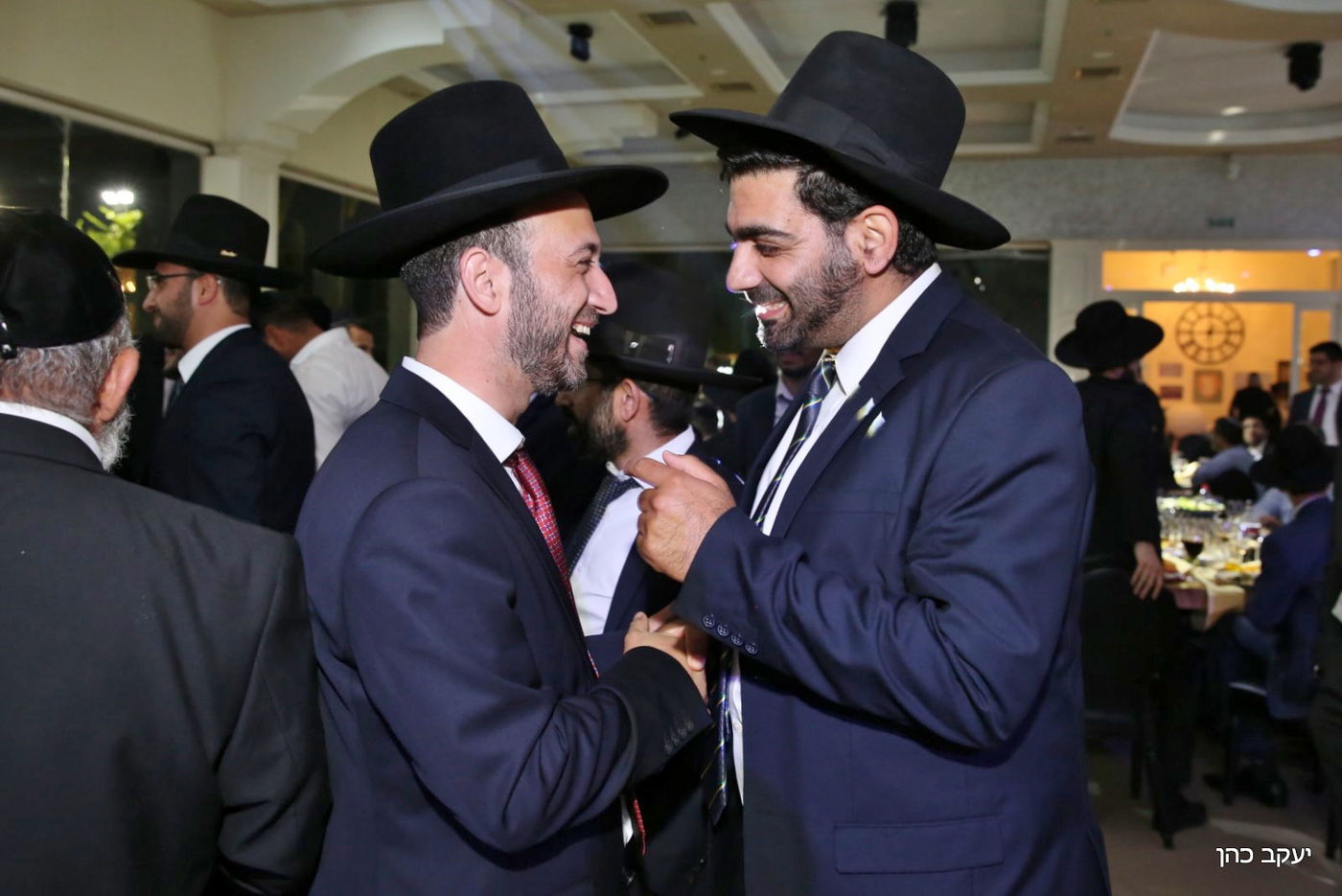 מקורבו של הראשל"צ בירמץ את בנו, כולם התייצבו