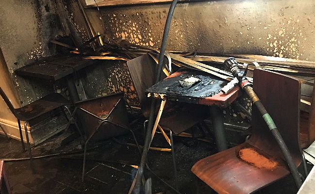 מי הצית את המסעדה היהודית במנצ'סטר?