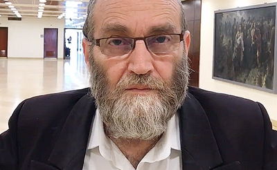 גפני ל'כיכר': "לבכות בארה"ב על המצב - זה כמו המרגלים"