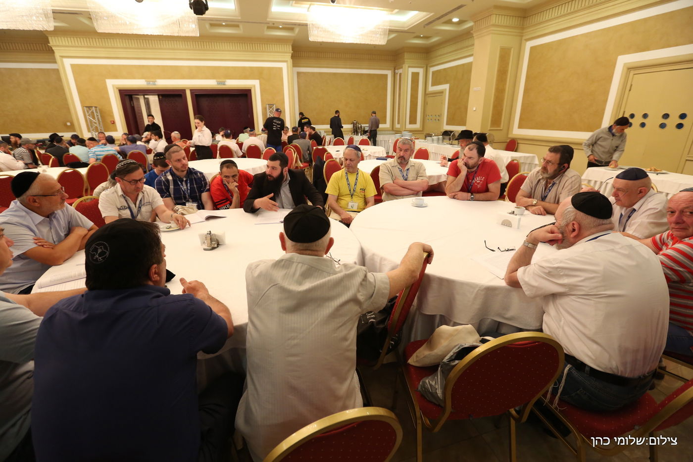 באירוע אחד: חופה כדת וכדין לשלושה זוגות מתקרבים