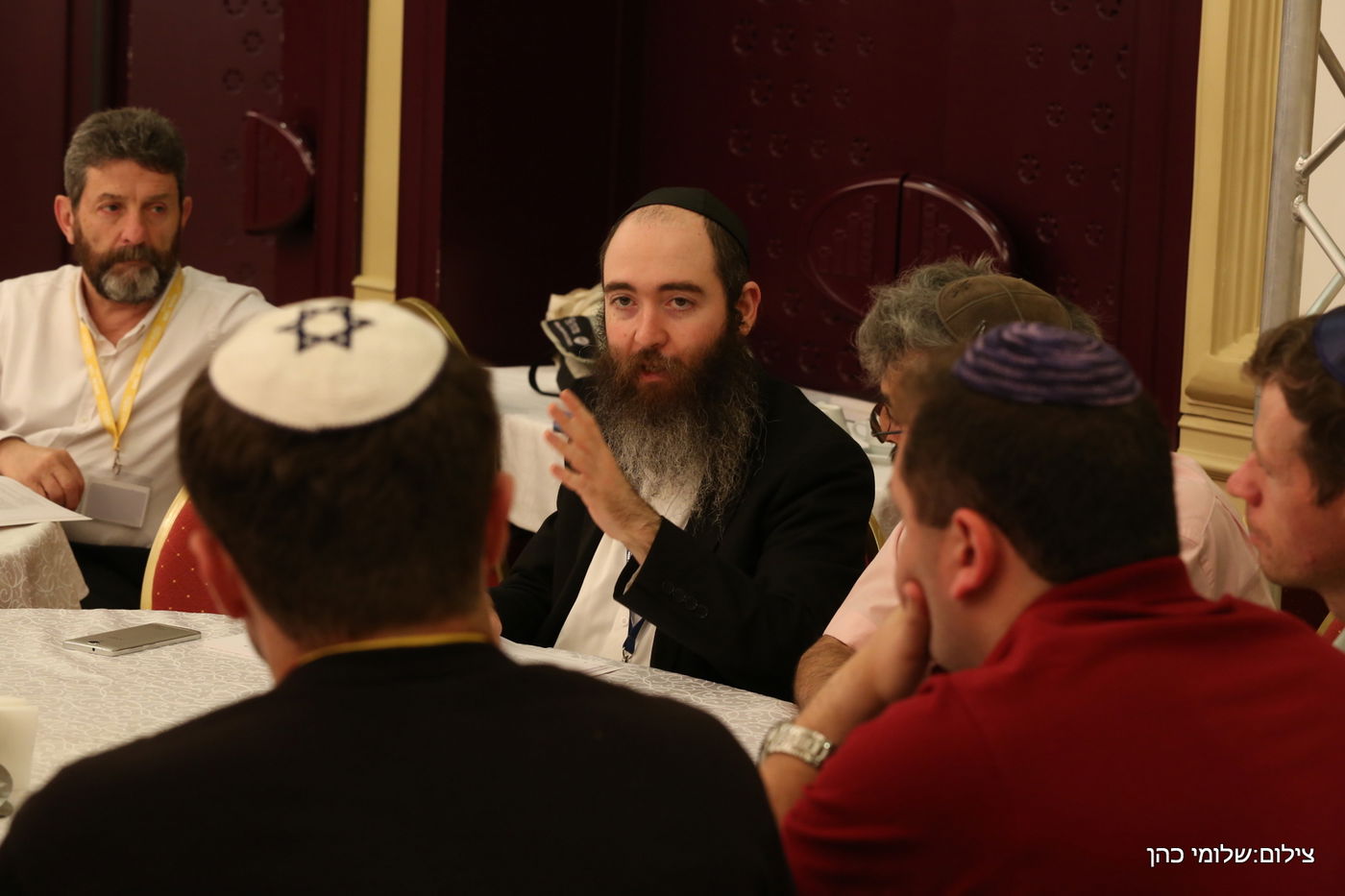 באירוע אחד: חופה כדת וכדין לשלושה זוגות מתקרבים