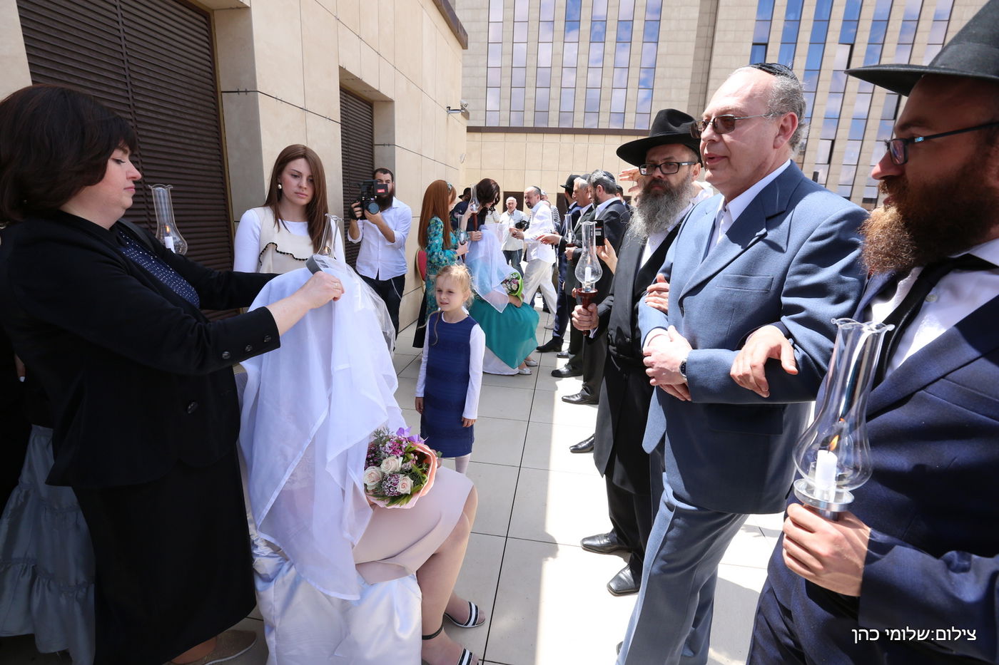 באירוע אחד: חופה כדת וכדין לשלושה זוגות מתקרבים