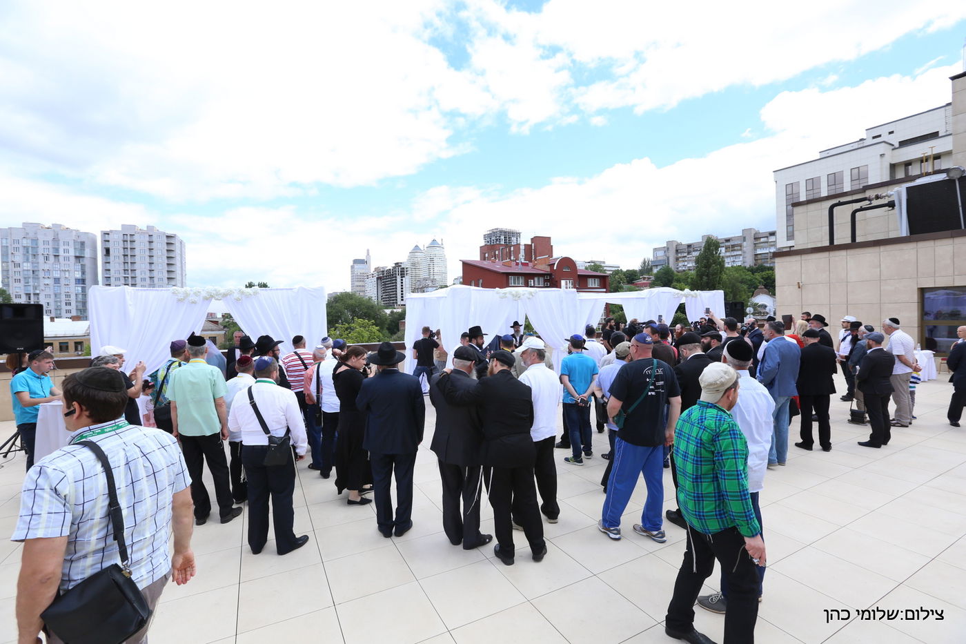 באירוע אחד: חופה כדת וכדין לשלושה זוגות מתקרבים