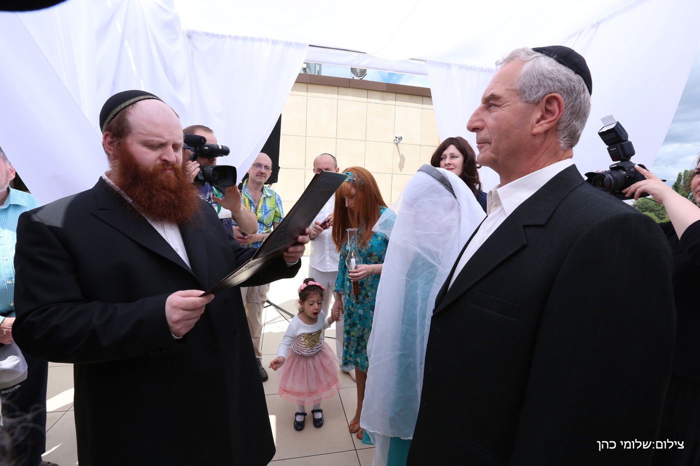 באירוע אחד: חופה כדת וכדין לשלושה זוגות מתקרבים