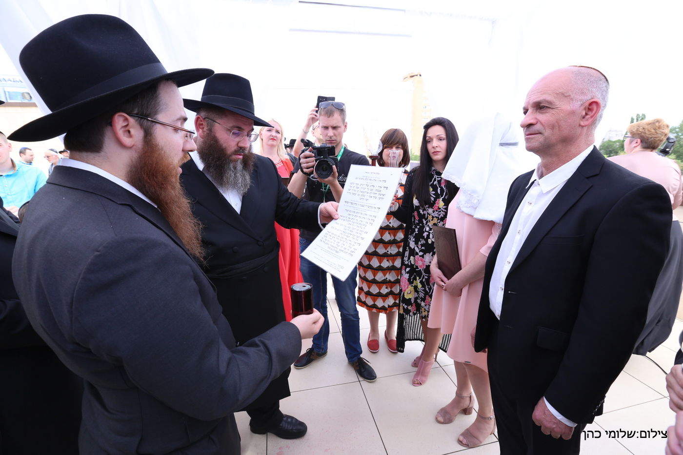 באירוע אחד: חופה כדת וכדין לשלושה זוגות מתקרבים