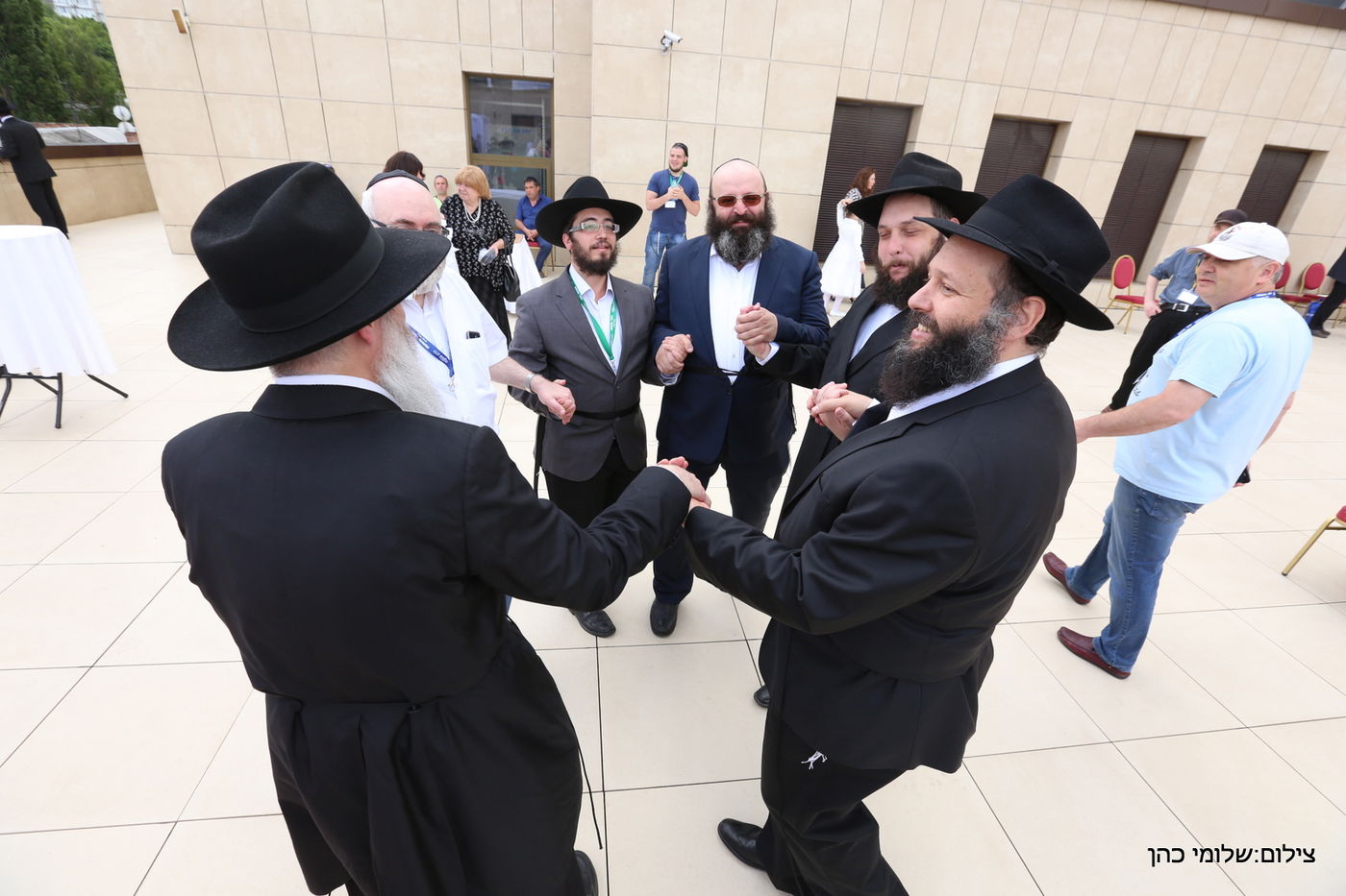 באירוע אחד: חופה כדת וכדין לשלושה זוגות מתקרבים