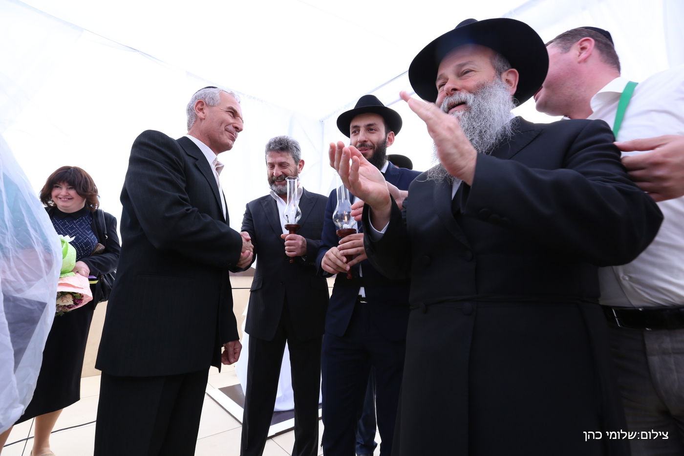 באירוע אחד: חופה כדת וכדין לשלושה זוגות מתקרבים